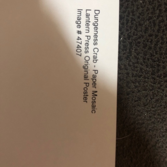 Lantern Press, Dungeness Crab, Paper Mosaic, Postcard - Picture 3 of 3